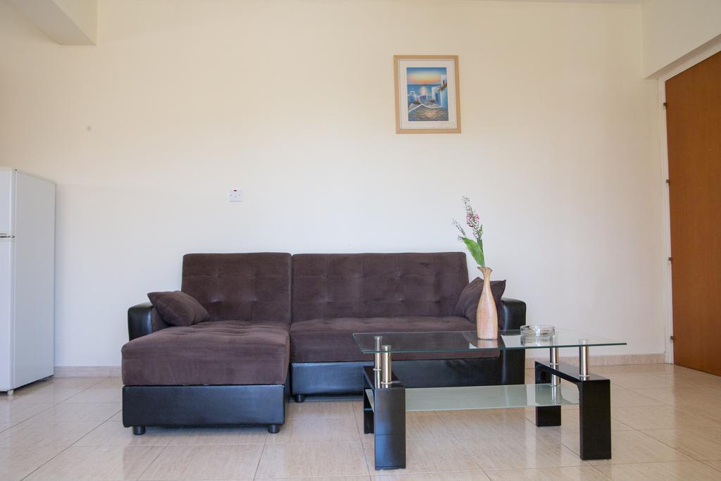 Kyriakos Court Hotel Paphos Room photo