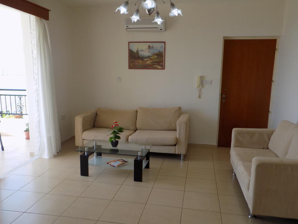 Kyriakos Court Hotel Paphos Exterior photo